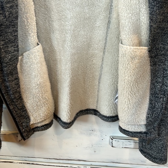 Bench super soft sherpa lined zip front jacket coat Womens S  EUC - Picture 10 of 11